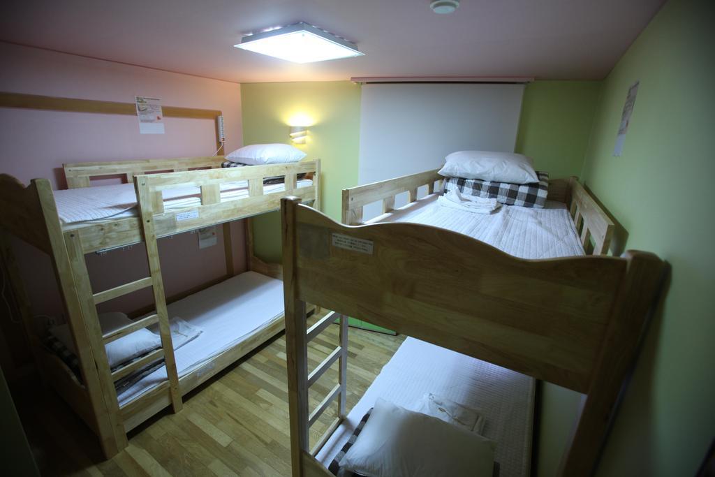 Hostel Lyndon 済州市 部屋 写真