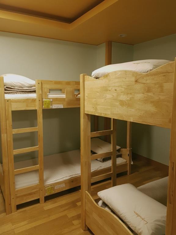 Hostel Lyndon 済州市 エクステリア 写真