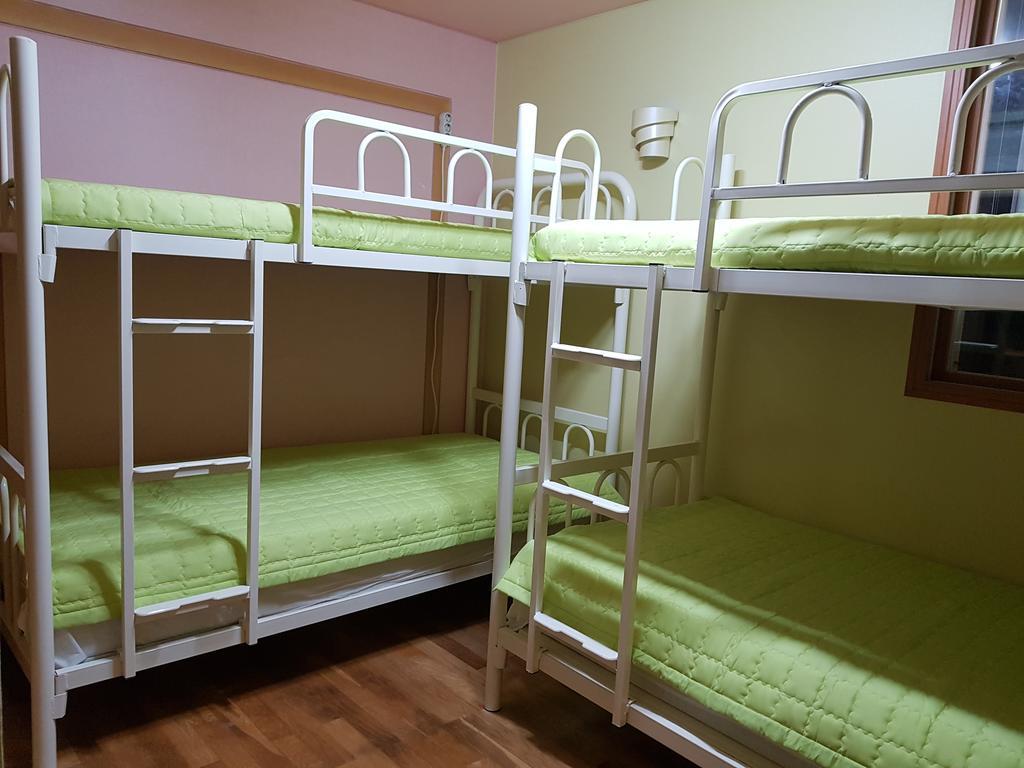 Hostel Lyndon 済州市 エクステリア 写真