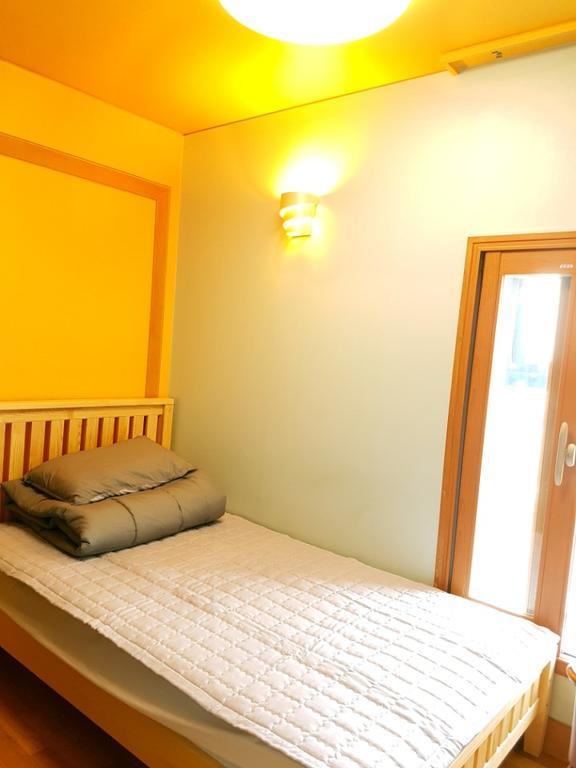 Hostel Lyndon 済州市 エクステリア 写真