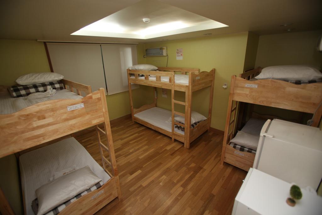 Hostel Lyndon 済州市 エクステリア 写真