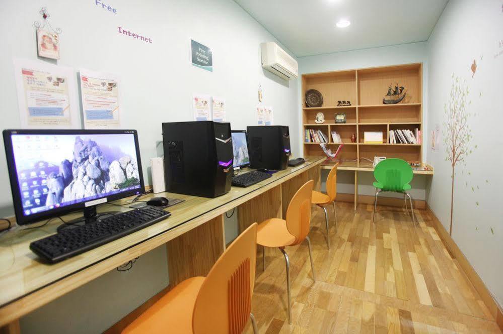 Hostel Lyndon 済州市 エクステリア 写真